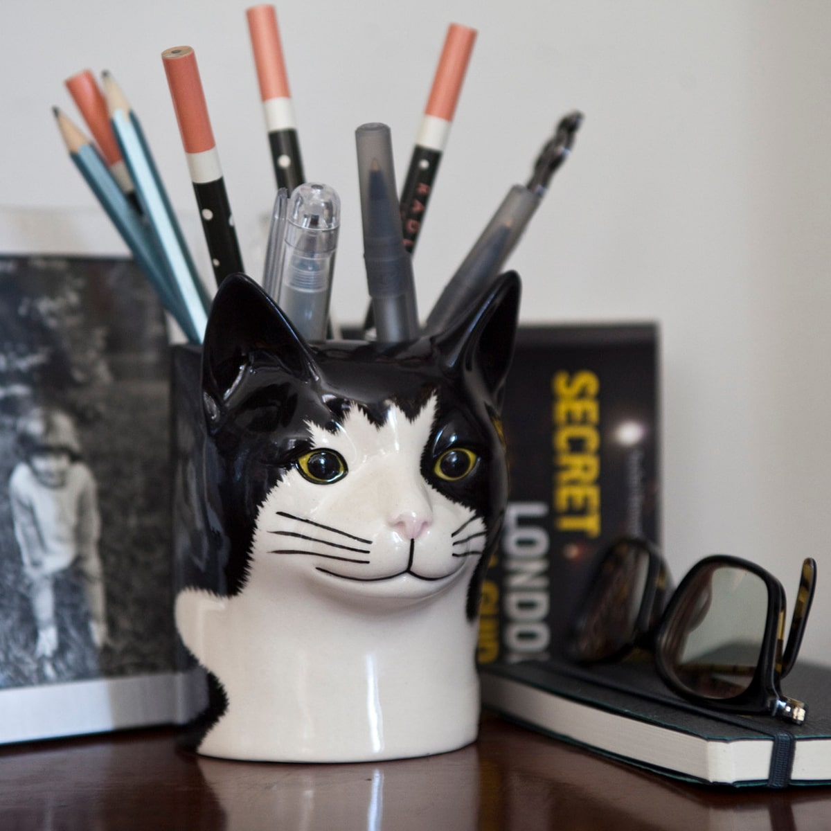 Barney Pencil Pot