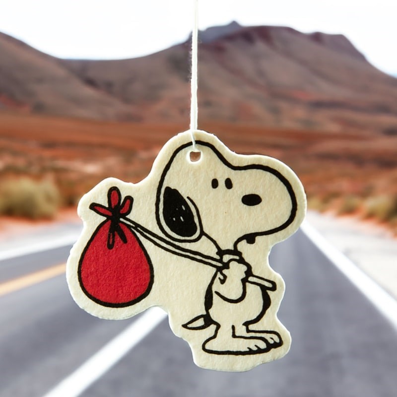 3P4 X Peanuts Air Freshener - Snoopy Nomad